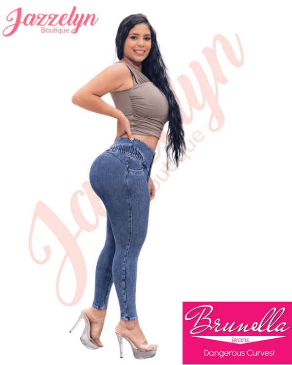 Brunella jeans-Modelo Macarena