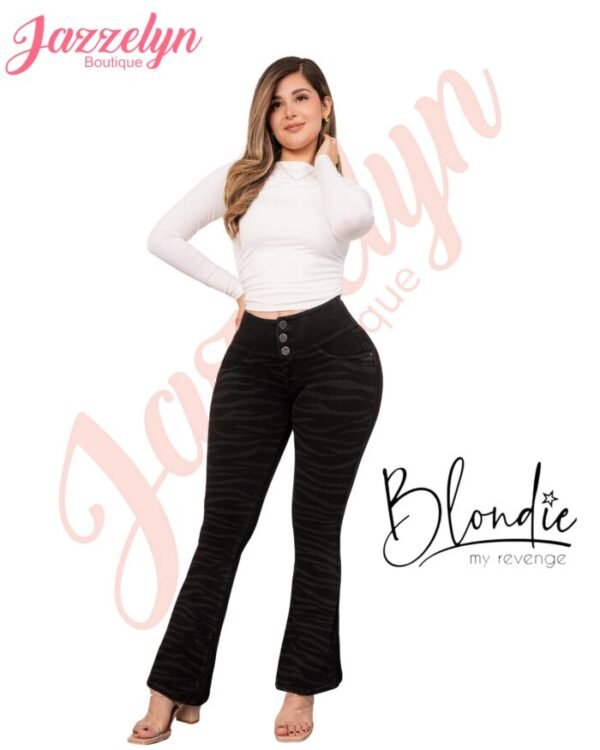 Blondie jeans-Modelo campana