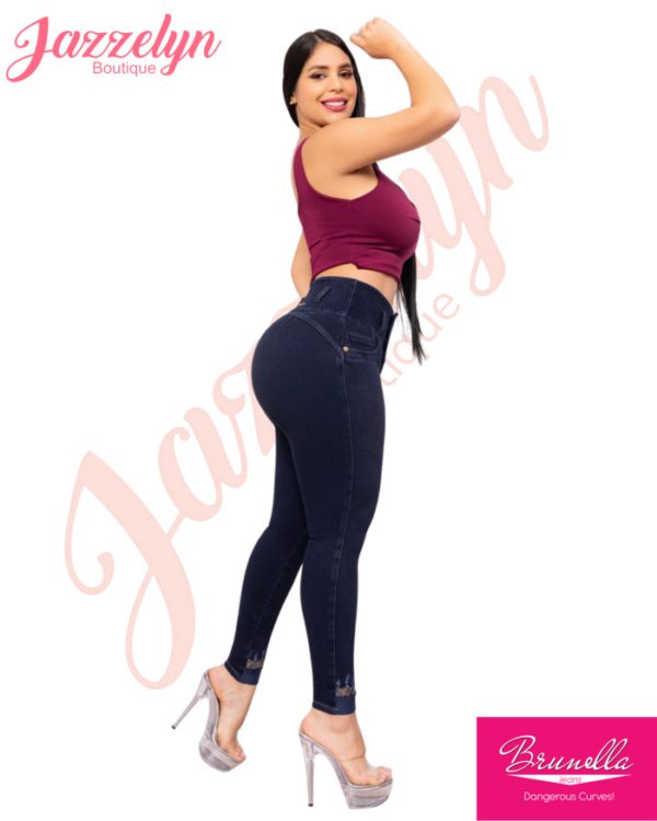 poiuwsd Brunella jeans-Modelo cassie